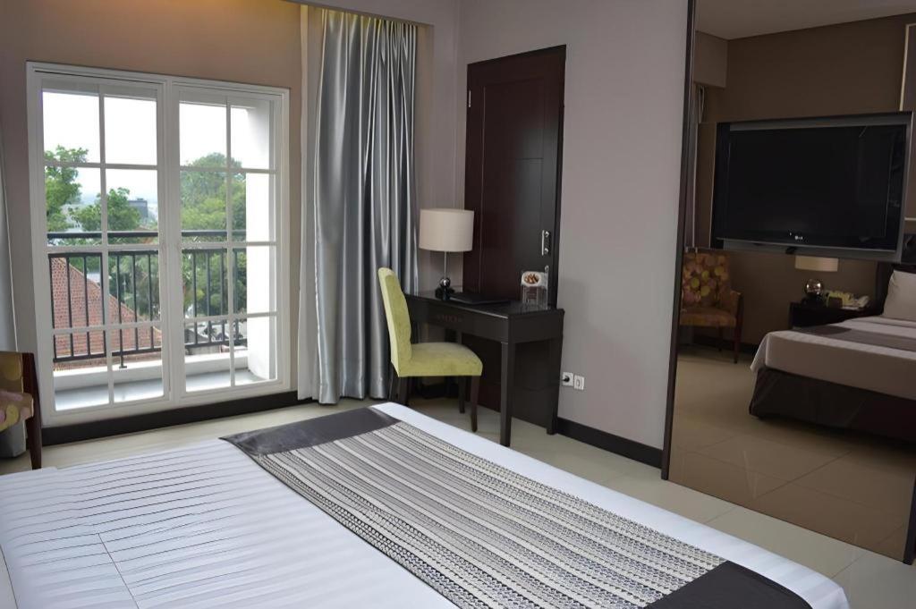 The Mirah Hotel Bogor Dış mekan fotoğraf