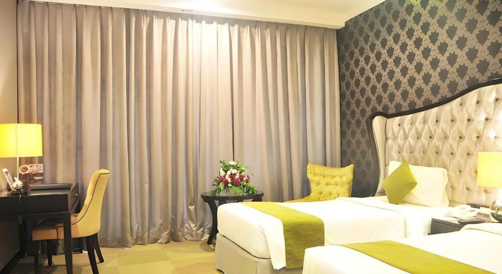 The Mirah Hotel Bogor Dış mekan fotoğraf