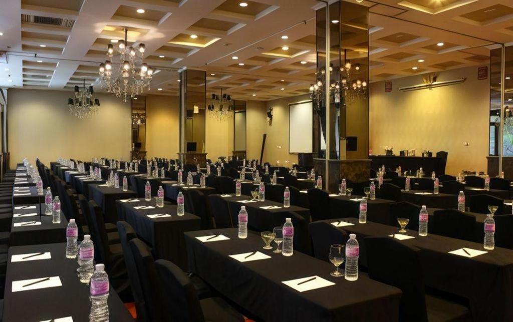 The Mirah Hotel Bogor Dış mekan fotoğraf
