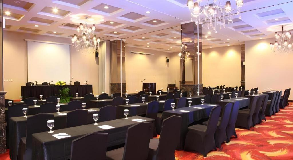 The Mirah Hotel Bogor Dış mekan fotoğraf
